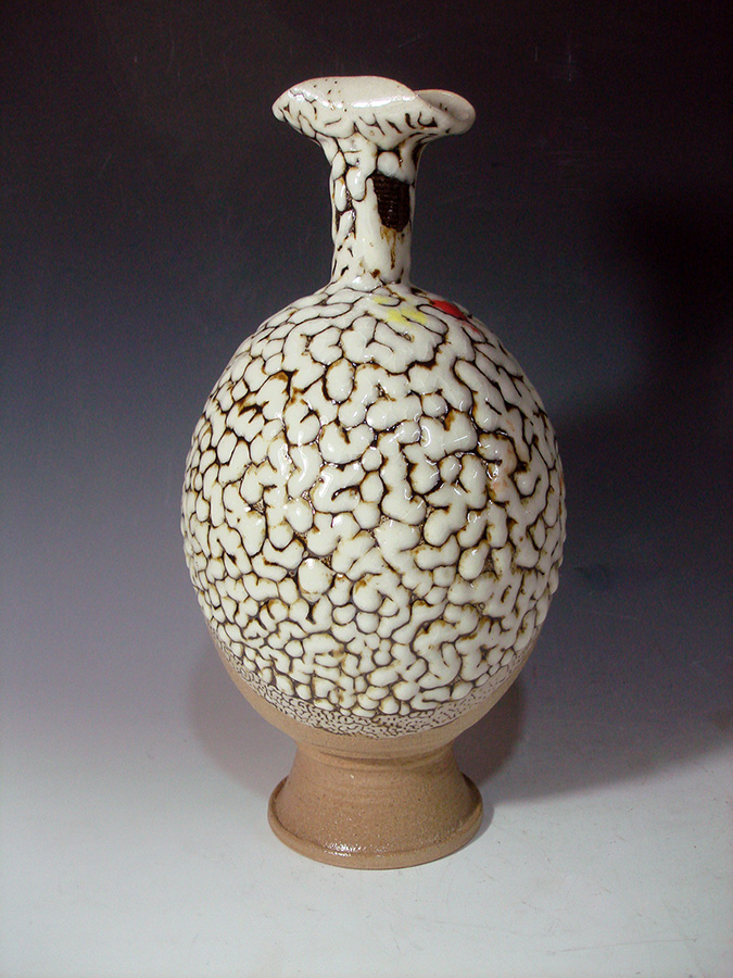 《珍珠釉蠸Pearl glaze》  尺寸：360mm×200mm  陶  2006年创作